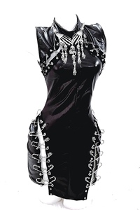 TDH原创古早暗黑亚文化十字架镂空特殊拼接剪裁pu皮质高领连衣裙