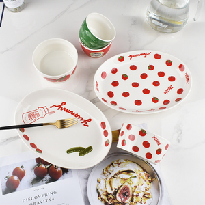 欧式番茄图案陶瓷餐具碗焗饭碗菜盘子微波炉保鲜碗椭圆盘出口日本