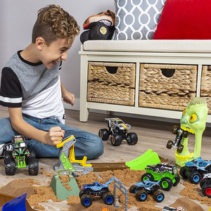 MonsterJam合金大脚车仿真汽车模型内含太空玩具沙男孩礼物越野车