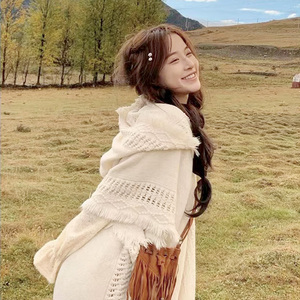 云南新疆川西旅游穿搭拍照小个子森系斗篷民族风针织毛衣披肩女薄