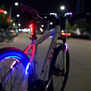 儿童男童自行车上的车灯夜间小灯单车骑行小夜灯通用警示闪光尾灯