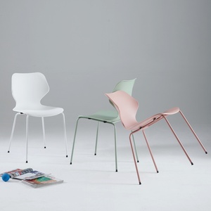 北欧餐椅现在简约塑料家用椅子靠背凳子休闲椅奶茶店餐桌椅靠背椅