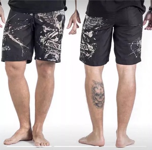 夏季腰围3尺1-4尺2大码男潮澳洲单嘻哈骷髅摇滚宽松沙滩运动短裤