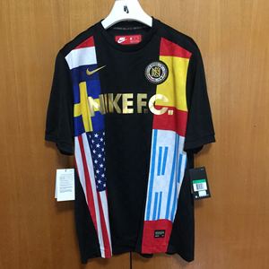Nike耐克2022世界杯足球国旗纪念版球衣圆领休闲运动短袖 886873