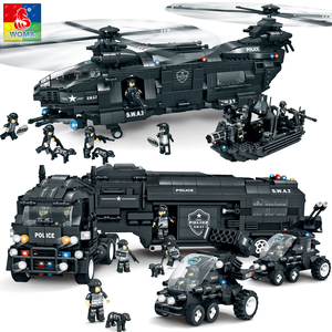 沃马积木男孩子拼装玩具特警汽车儿童益智力军事模型拼图飞机礼物