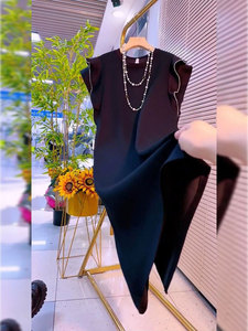 茶歇法式赫本风高端轻奢气质长裙高级感黑色木耳边连衣裙子女夏季