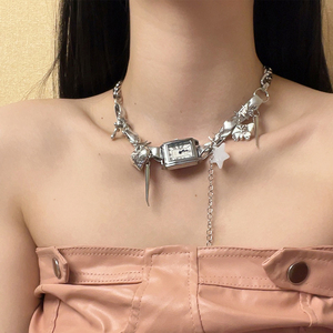 银色钟表皮革项链y2k女高级感小众设计新款爆款颈链锁骨链配饰潮