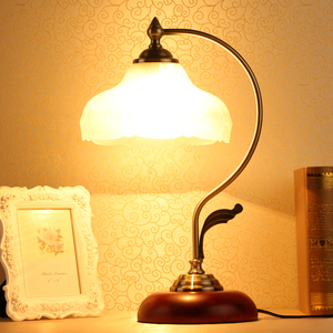 新中式古典台灯欧式复古卧室床头灯美式书房玻璃可调光结婚装饰灯