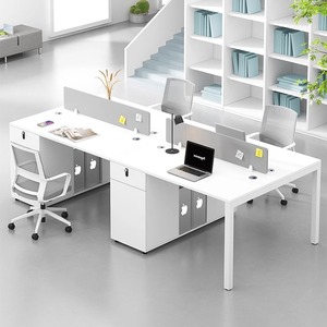 青岛职员办公桌4/6/人员工位简约现代办公室多人白色电脑桌椅组合