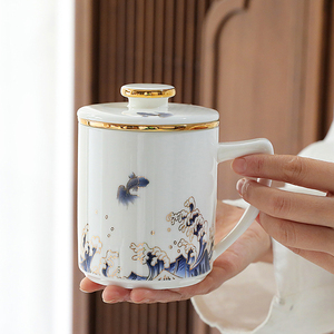 羊脂玉马克杯带盖茶水分离杯陶瓷办公室水杯家用过滤泡茶杯可定制