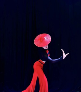红色花腰斗笠帽子傣族少数民族舞蹈表演舞台服饰傣族花腰姑娘舞蹈