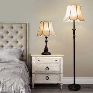 北欧轻奢现代床头客厅护眼落地灯中美式复古艺术设计简约立式台灯