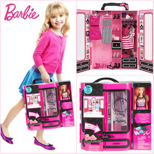正版芭比娃娃换装梦幻衣橱生日女孩公主礼盒玩具闪亮度假屋CFB65