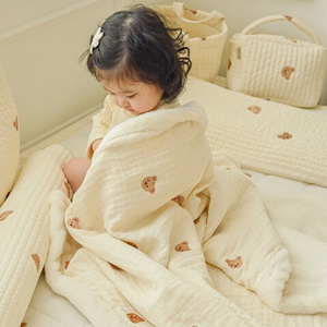 韩国ins婴儿安抚毯秋冬款加厚刺绣儿童盖毯超柔双层新生儿小被子