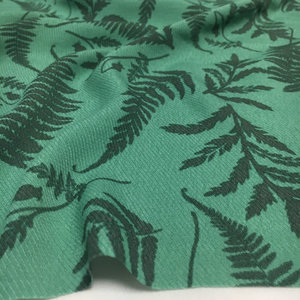 纯棉麻斜纹重绉面料新款碧绿色底蕨类植物叶子印花衬衫连衣裙布料