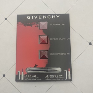 满3包邮 GIVENCHY纪梵希 小羊皮哑光唇膏试色卡#215 #329 #331