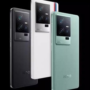 【二手】vivo iQOO 11 二代骁龙8 2K 144Hz E6全感屏120W闪充手机