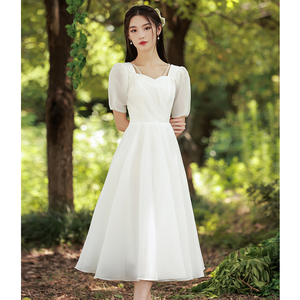 白色小礼服登记领证约会小白裙女平时可穿法式洋装订婚连衣裙夏季