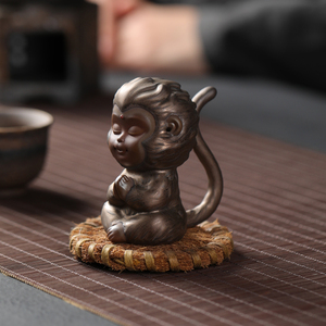 宇轩 紫砂茶宠个性创意鎏金小灵猴齐天大圣孙悟空可养茶艺摆件