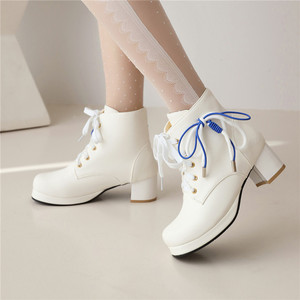 洋气女童高跟鞋2023春秋新款马丁靴冬季加绒白色儿童女孩短靴子