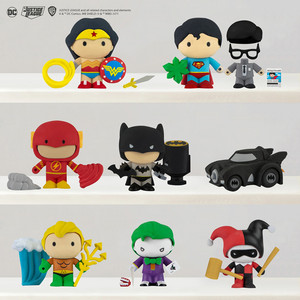 正版DC正义联盟周边盲盒蝙蝠侠超人小丑神奇女闪电侠手办拼装玩具