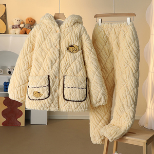 加绒加厚睡衣女士冬季天款可爱三层夹棉珊瑚毛绒外穿家居服套装