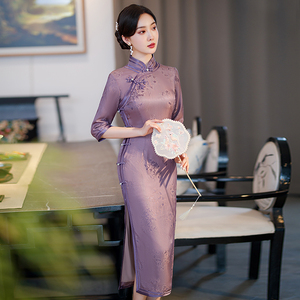 桑蚕丝旗袍长款春季2024年新款重磅真丝原创设计优雅复古紫色提花