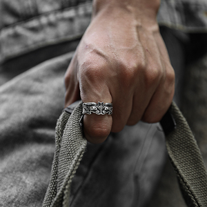 原创设计饕餮神兽戒指男霸气复古纯银招财纳福个性指环单身戒子潮