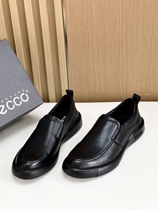 代购ECCO爱步男鞋 2024新款一脚蹬真皮软底透气商务休闲皮鞋