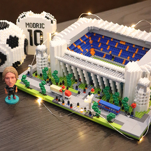 皇马巴萨曼联足球场球星积木拼装玩具益智高难度建筑模型生日礼物
