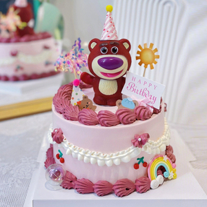 网红草莓熊蛋糕装饰摆件卡通立体粉色熊插件儿童生日派对装扮配件