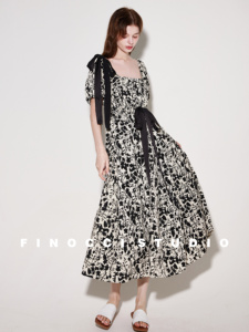 FINOCCI2023夏季法式黑白蝴蝶结不对称设计高腰大摆裙收腰连衣裙