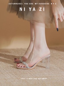 米兰 Studio 夏天水钻透明凉鞋女性感一字带仙女风超高跟鞋凉拖