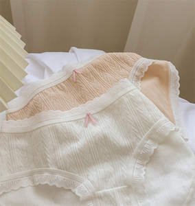 日本代购BM 3条装婴儿棉纯棉中腰蕾丝边抗菌三角内裤简约女士甜美