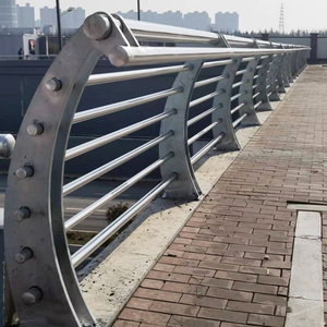 高架桥防撞护栏镀锌钢管桥梁景观隔离栏杆人行天桥道路防撞栏立柱