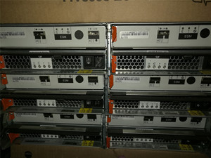 IBM 74Y8183 EXP3000存储柜双控制器双电源 SAS