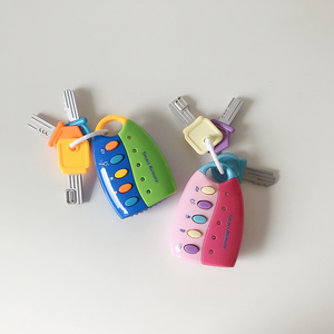 KaiChi儿童过家家仿真汽车遥控器玩具宝宝创意灯光音乐钥匙扣玩具