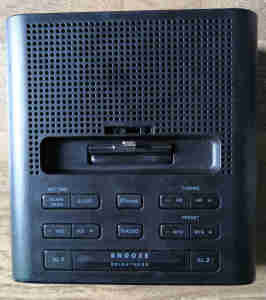 Philips飞利浦 AJ3275D/93 苹果音箱 带收音 带时钟 特价35元 NBA