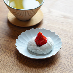风雅雕塑白色日本制1616arita japan 有田烧菊型皿花型餐盘甜品盘