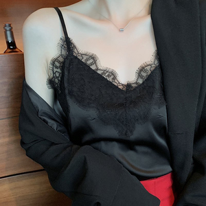 吊带背心女内搭夏季宽松外穿时尚蕾丝V领性感绸缎面黑色打底上衣