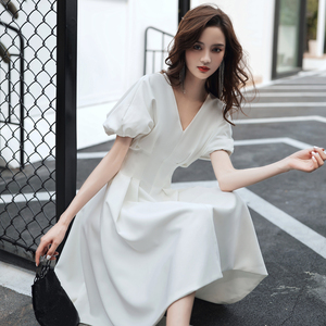 白色小晚礼服裙女2024新款气质高贵生日派对洋装短款平时可穿显瘦