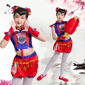 六一儿童梦娃小荷风采中国喜庆演出服儿童表演秧歌舞民族风灯笼裤