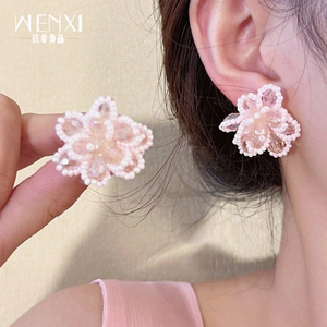 小米粒珍珠耳环女轻奢高级感粉色水晶花朵耳钉小众设计夏季耳饰