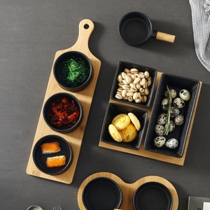 日式陶瓷磨砂黑色碟子家用商用火锅调料味碟木分格干果小吃手把碗