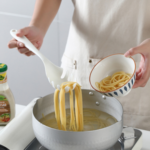 日本捞面条神器大漏勺家用厨房捞意大利面的勺子煮鸡蛋爪勺漏网勺