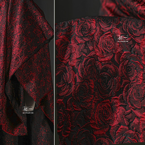 大玫瑰红色肌理提花布料 国风旗袍连衣裙西装风衣服装设计师面料