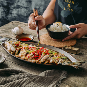 装鱼盘子日式家用新款大号陶瓷蒸鱼盘碟创意北欧商用餐具餐厅网红