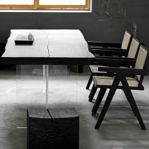 弄居∣侘寂风碳化黑色实木餐桌简约原木大板桌亚克力泡茶桌木桌子