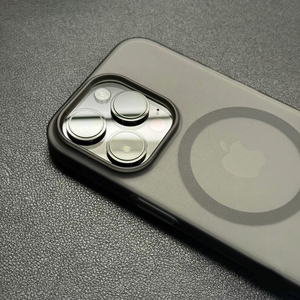 高级感磨砂防指纹MagSafe磁吸充电适用iPhone14pro手机壳苹果15PROMAX黑色PC硬壳12/13透明肤感11超薄保护套