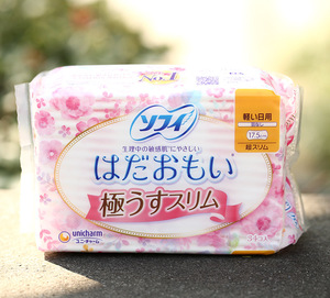 日本尤妮佳迷你卫生巾 加长护垫 敏感肌用超薄17.5cm34片23年7